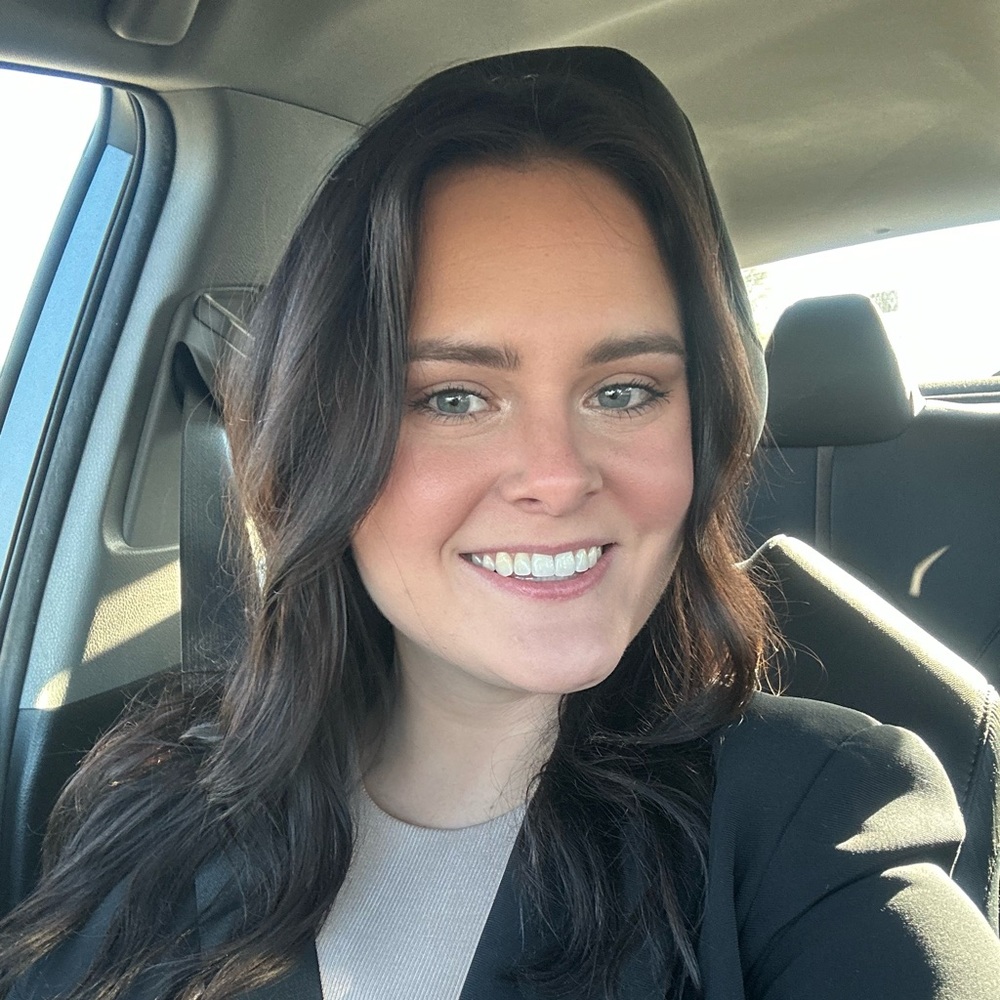 Meet your Posher, Ashley